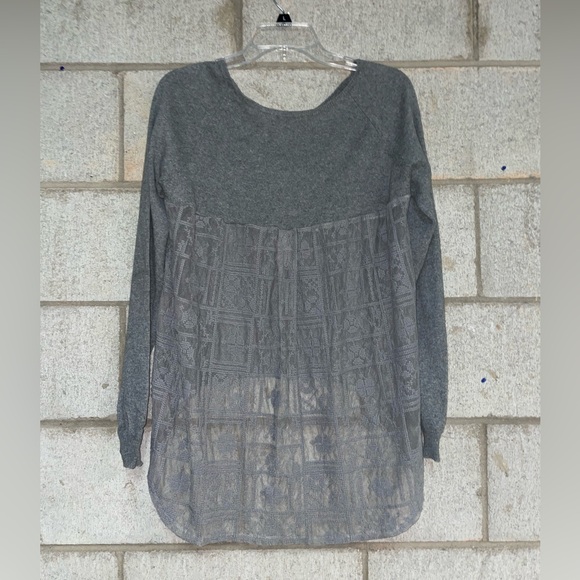 ❄️Subtle Luxury lace back sweater❄️ - Picture 3 of 3